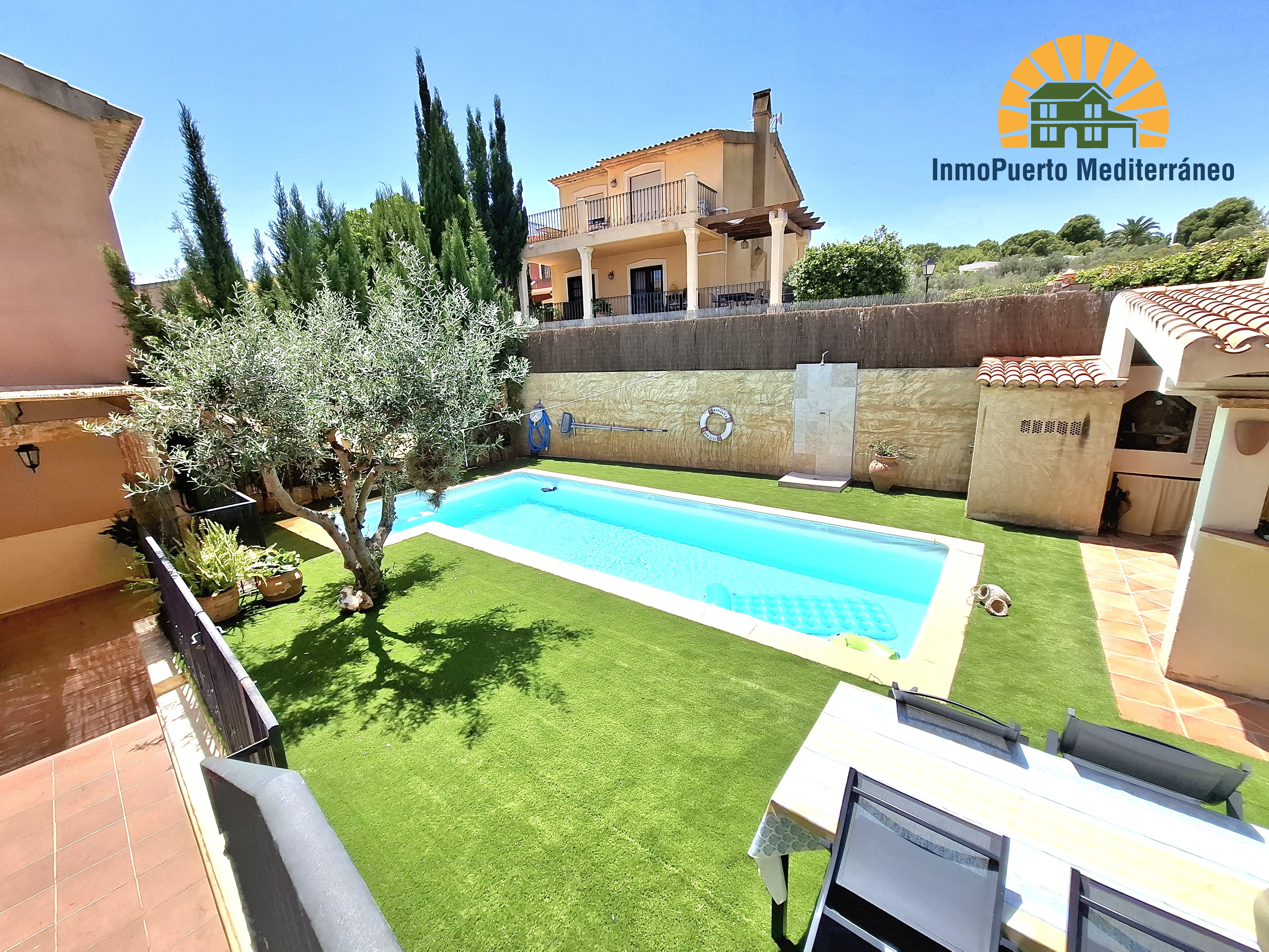 Chalet pareado con piscina mejor zona Alfaz del Pí
