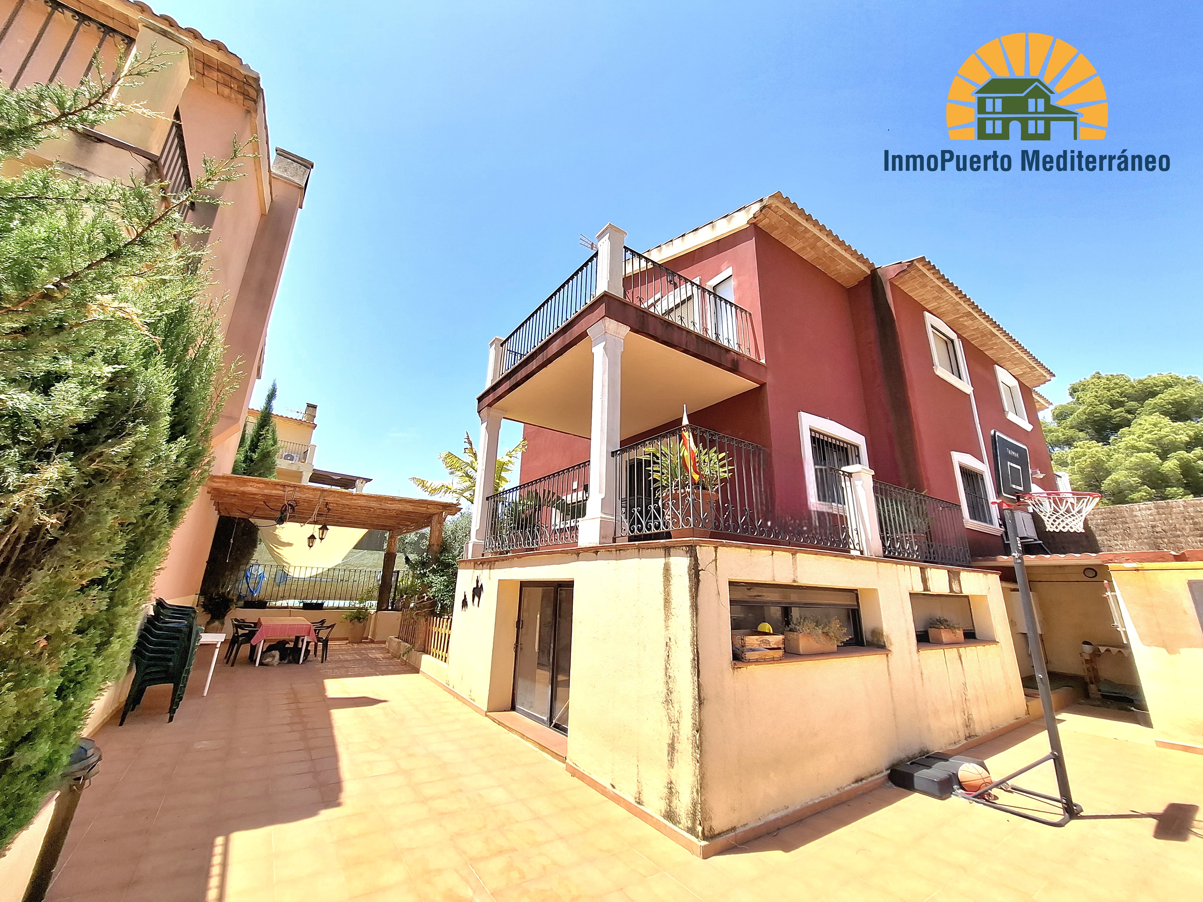 Chalet pareado con piscina mejor zona Alfaz del Pí