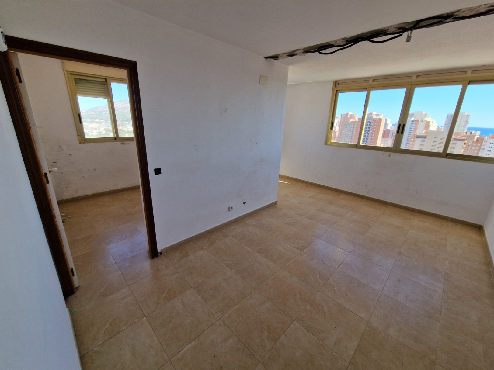 Apartment with views of the sea and the whole of Benidorm