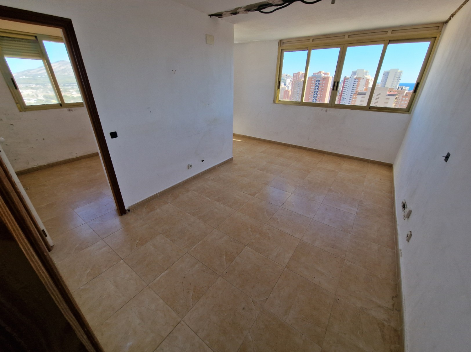 Apartment with views of the sea and the whole of Benidorm