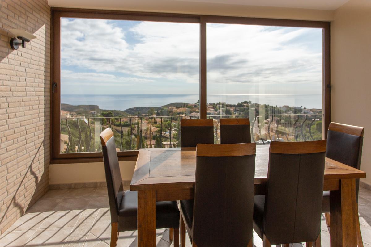 Espectacular Chalet con vistas al mar  en Cumbre del Sol