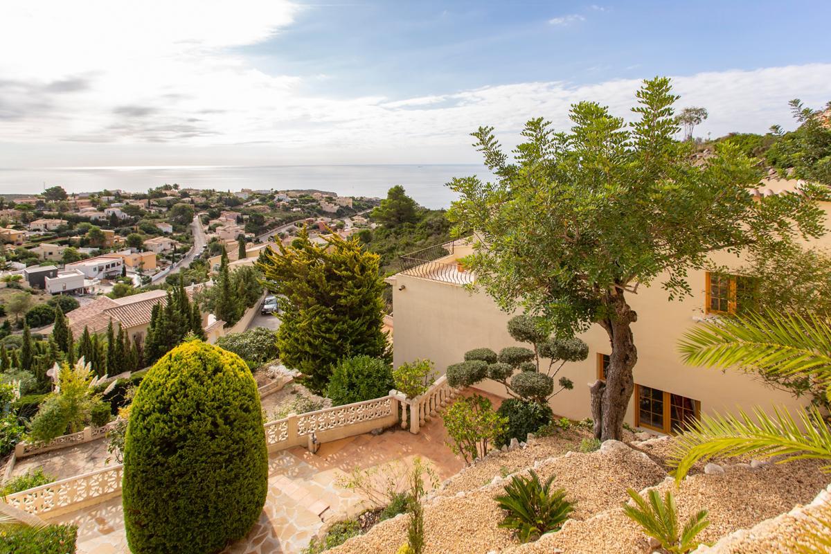 Espectacular Chalet con vistas al mar  en Cumbre del Sol