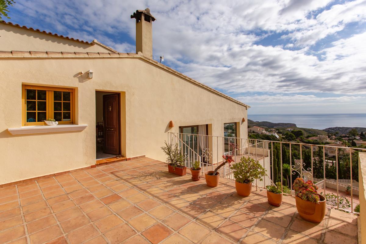 Espectacular Chalet con vistas al mar  en Cumbre del Sol