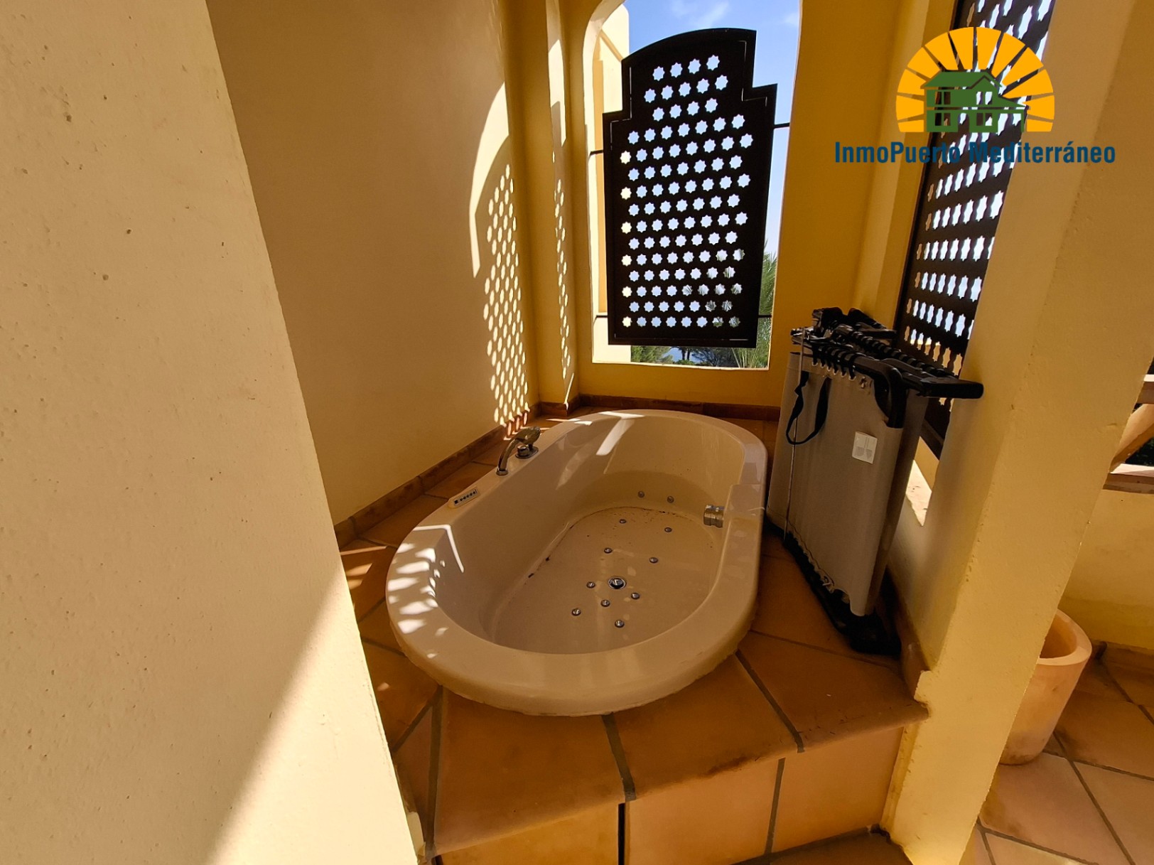 Eerstelijns appartement Olla Altea