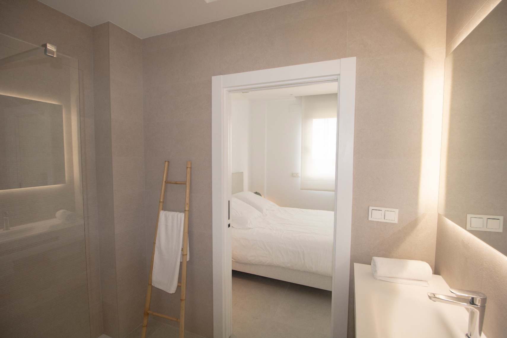 Spectacular brand new villas in a natural setting close to everything!!!
