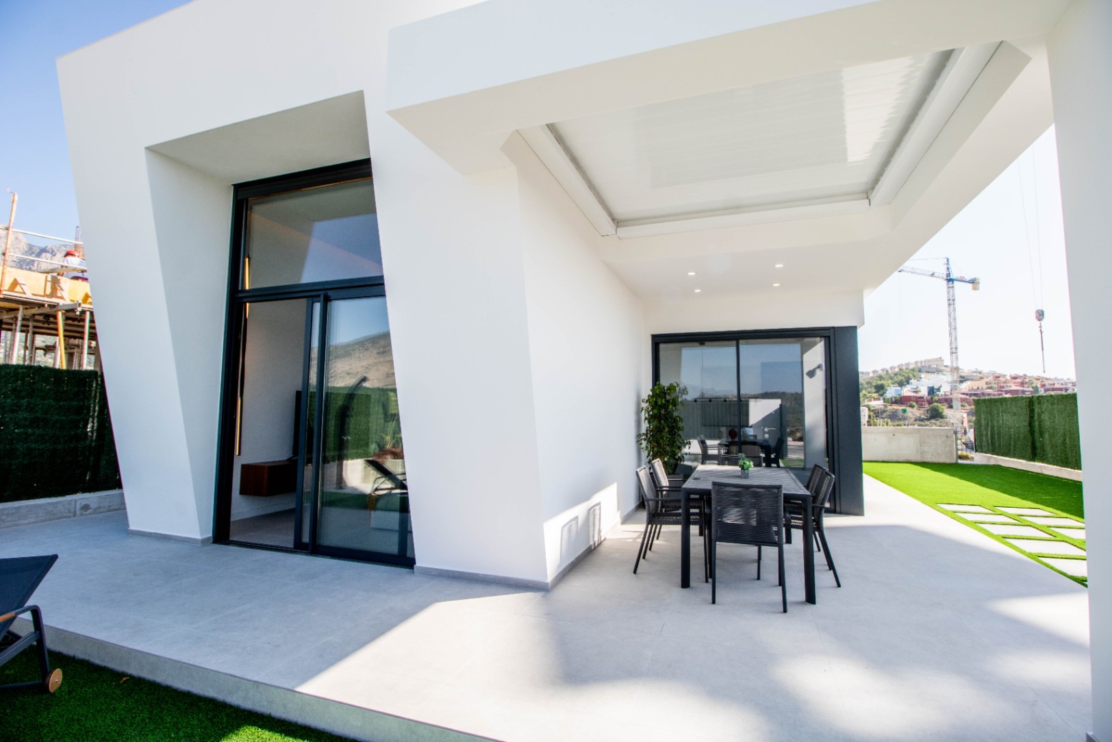 Spectacular brand new villas in a natural setting close to everything!!!