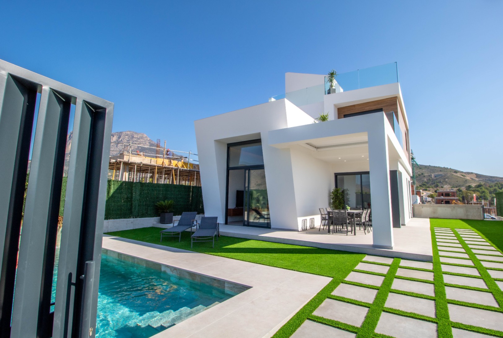 Spectacular brand new villas in a natural setting close to everything!!!