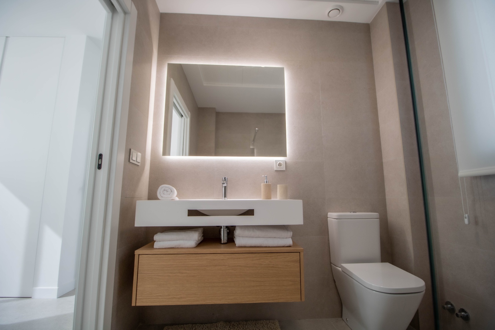 Spectacular brand new villas in a natural setting close to everything!!!