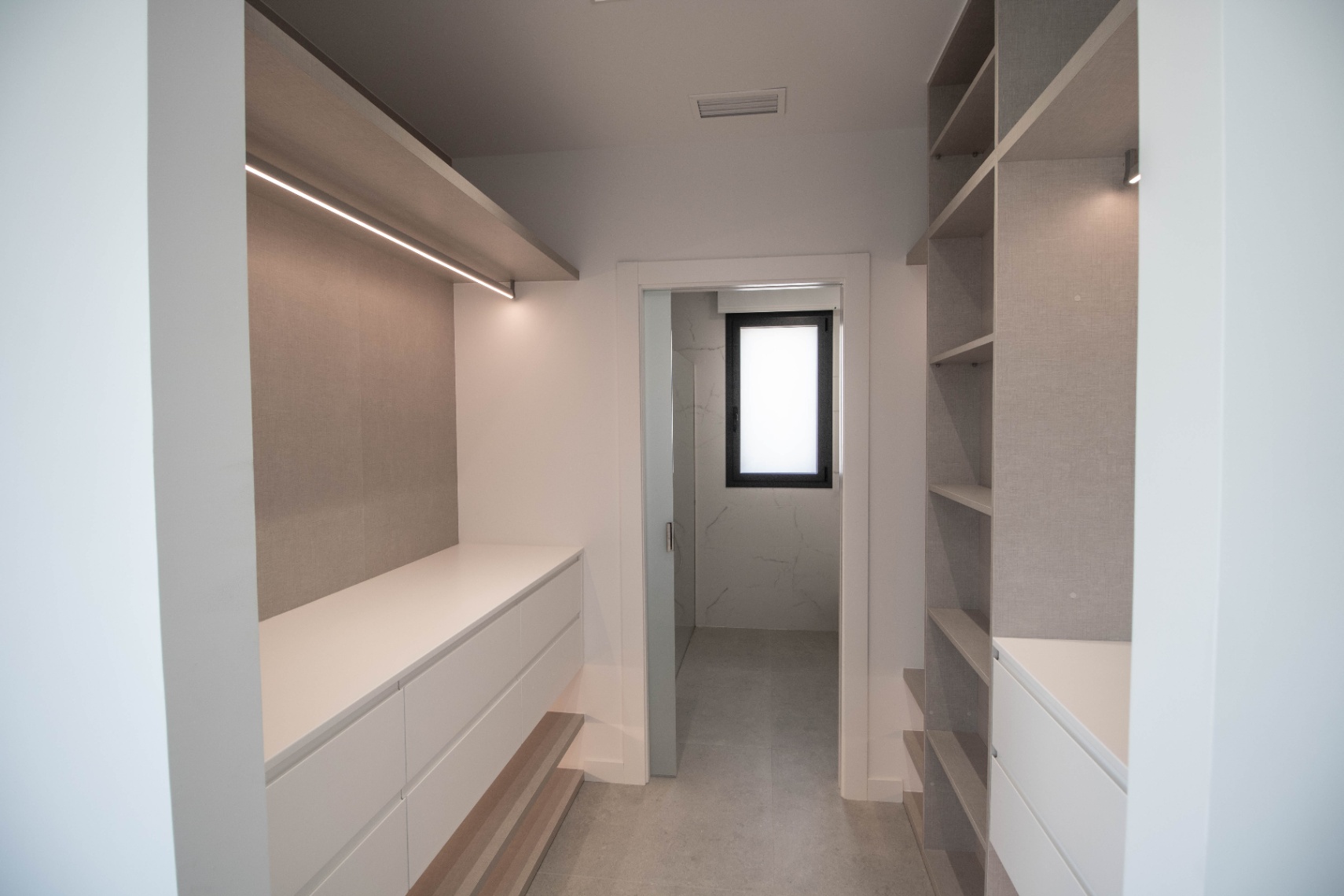 Spectacular brand new villas in a natural setting close to everything!!!
