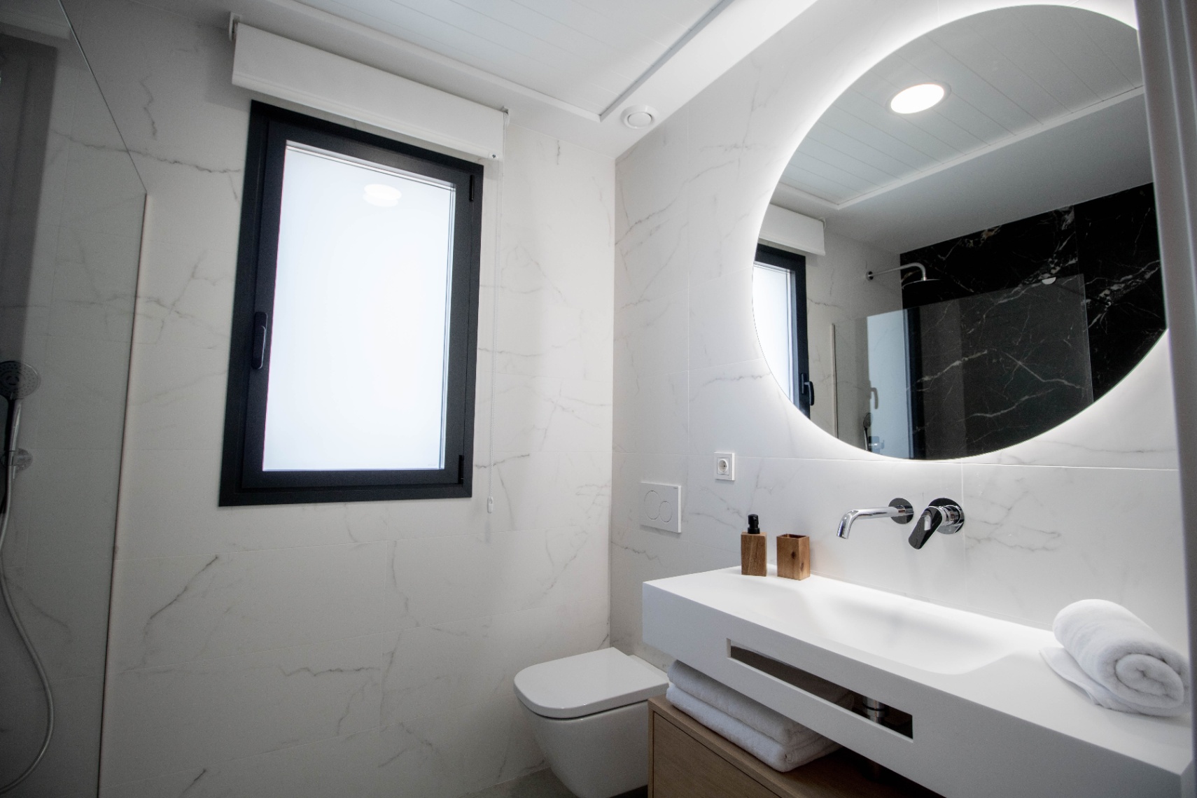 Spectacular brand new villas in a natural setting close to everything!!!