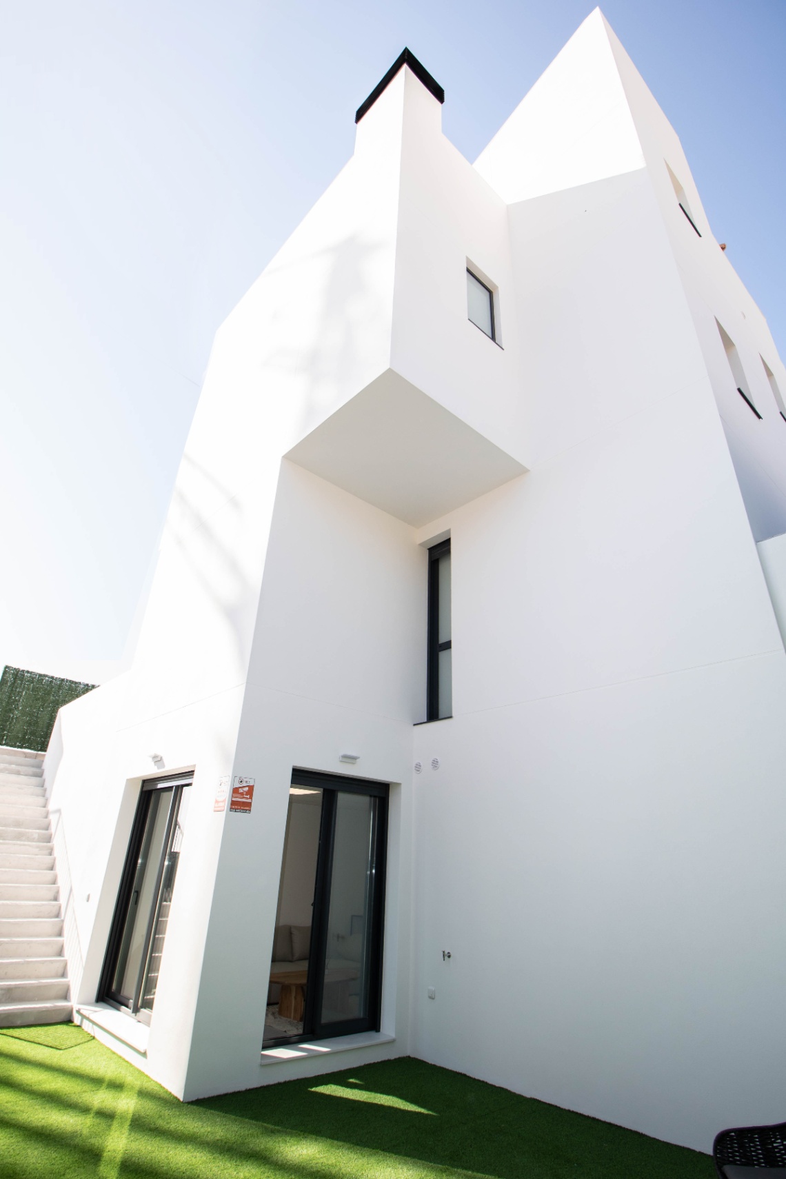 Spectacular brand new villas in a natural setting close to everything!!!